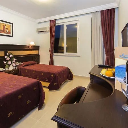 酒店 Kleopatra Alis 3*