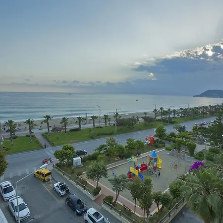 Kleopatra Alis 阿拉尼亚