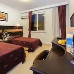 Готель Kleopatra Alis 3*