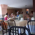 Kleopatra Alis Готель Аланія