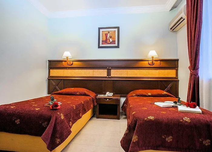 Kleopatra Alis Otel 3*