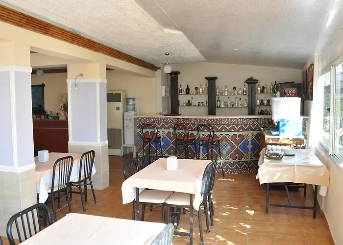 Otel Kleopatra Alis 3*