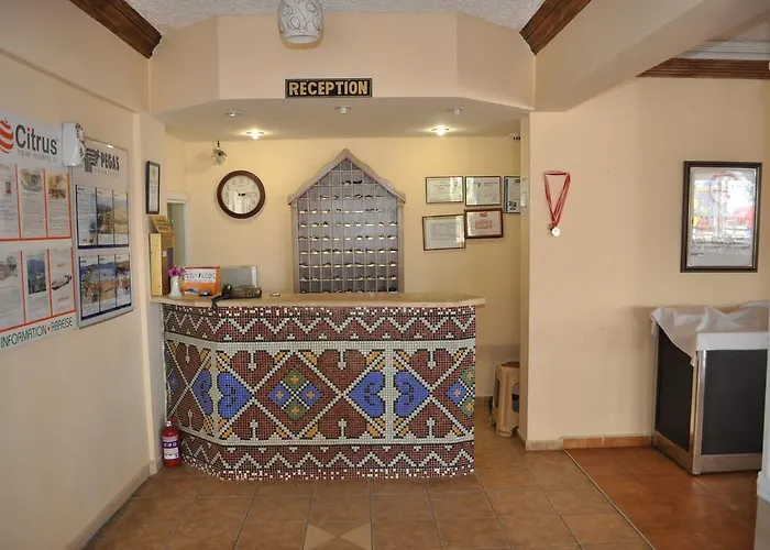 Kleopatra Alis Otel 3*