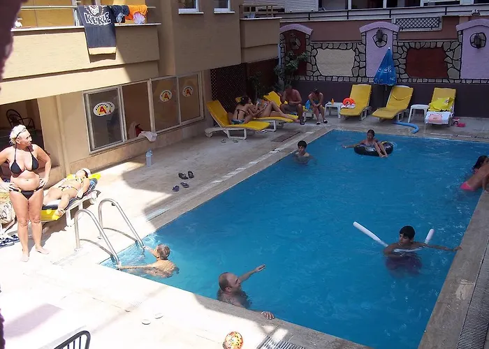 Otel Kleopatra Alis 3*