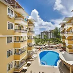 Kleopatra Alis Otel Alanya