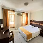 Kleopatra Alis Otel 3*